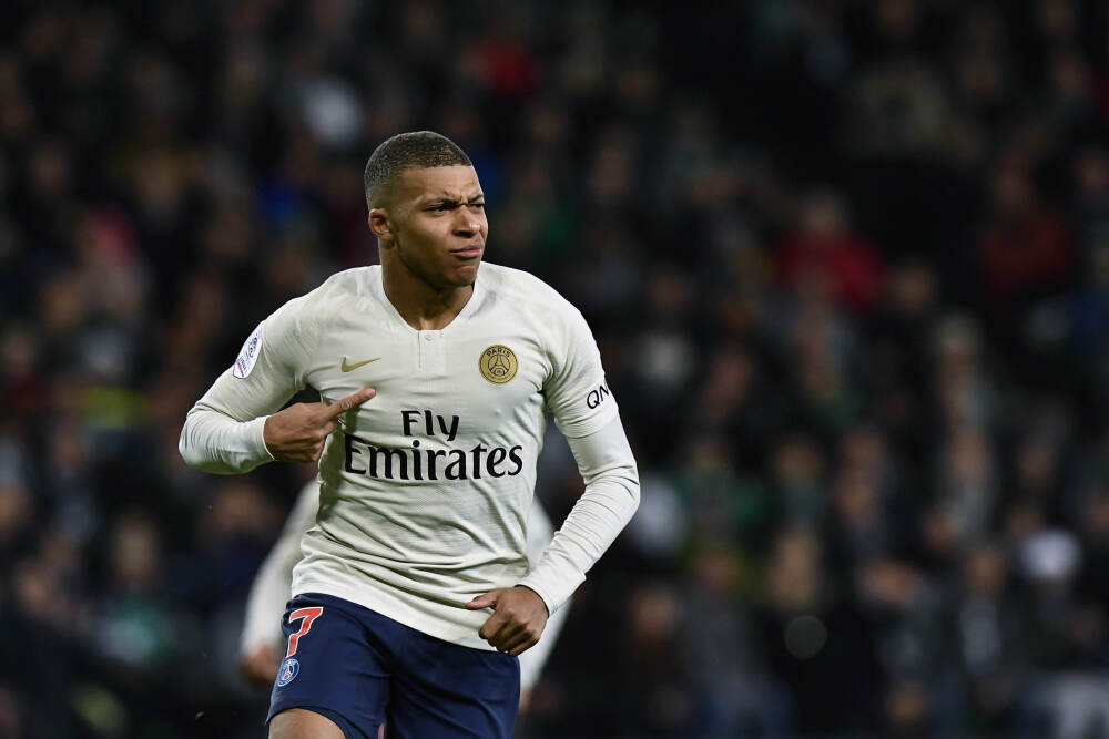 特朗普未料到，等待他的不是美军支援台海